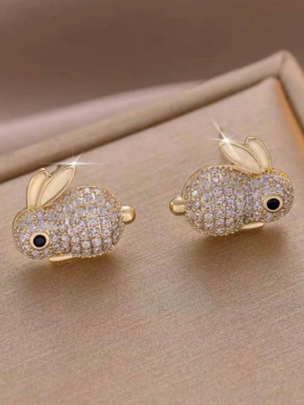 14K Gold Womens 2ct Diamond Bunny Rabbit Stud Earrings Ladies 14K Silver Jewelry